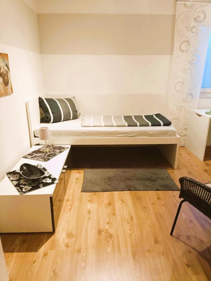 Sylvis Home Zentral Gelegenes Ferienhaus In Ruhiger Lage Furth Bagian luar foto